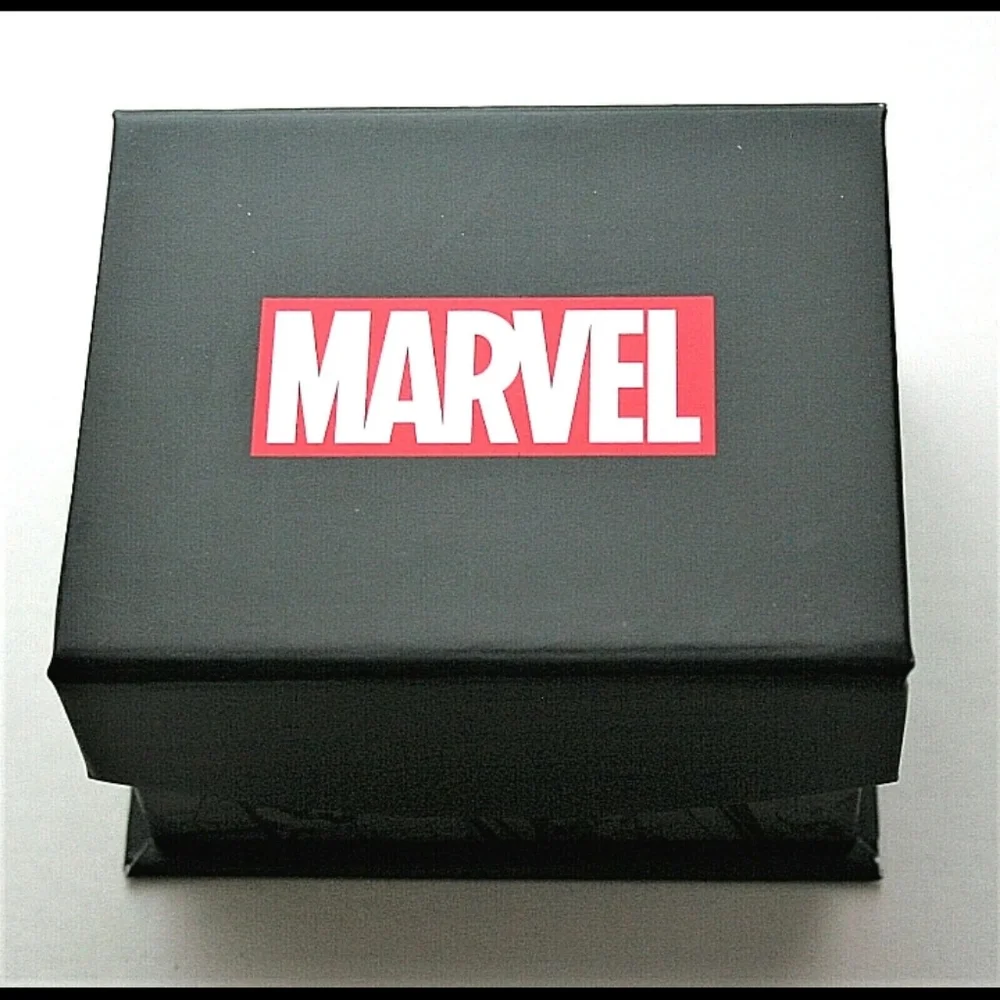 Marvel Comics Classic The Punisher Skull Logo Chrome Cufflinks New Gift Box